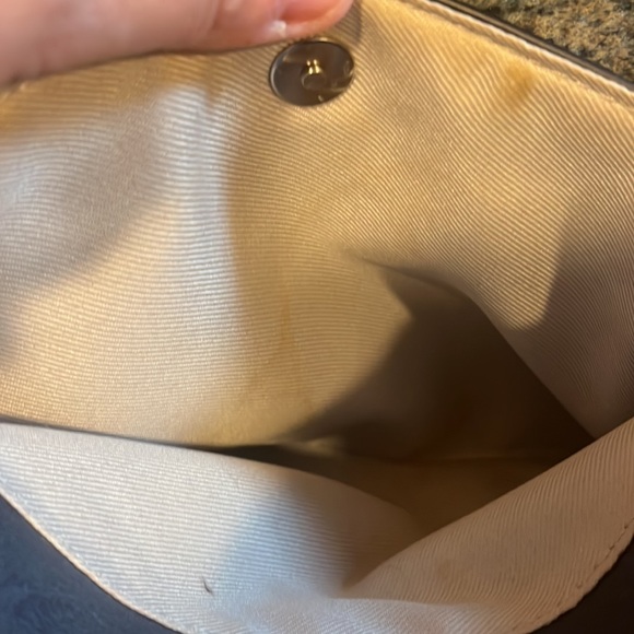 Large Crossbody Bag - Picture 12 of 15